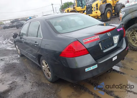 2007 Honda Accord 2.4 Se z USA, uszkodzony, nr VIN 1HGCM56337A103614